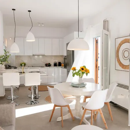 Eleni Luxury